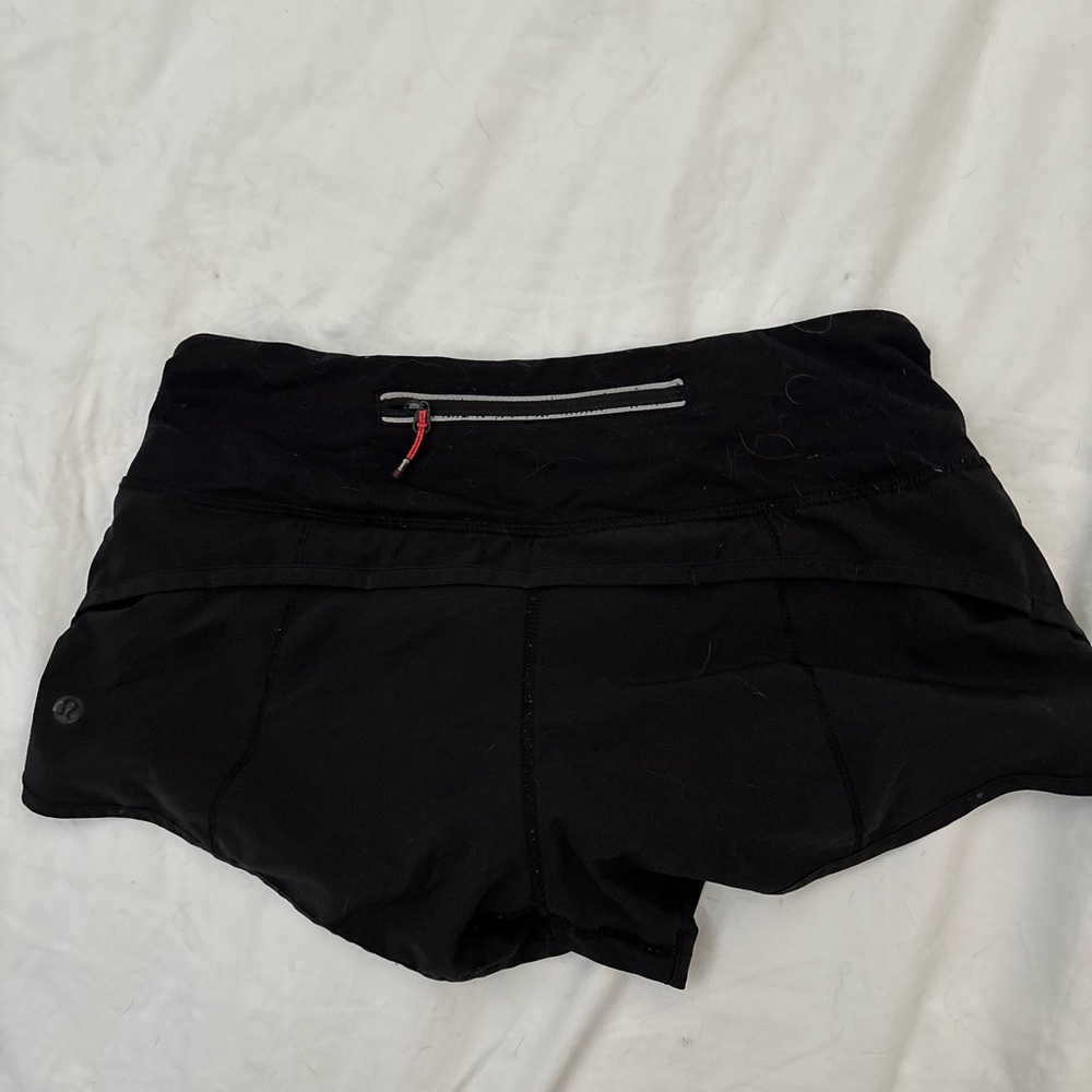 Lulu Lemon Black Speed Up Shorts 2.5